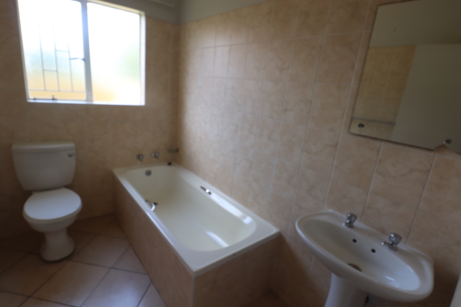 To Let 3 Bedroom Property for Rent in Terenure Gauteng