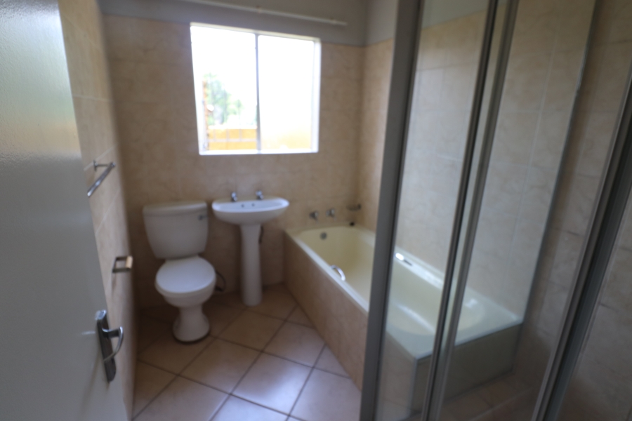 To Let 3 Bedroom Property for Rent in Terenure Gauteng