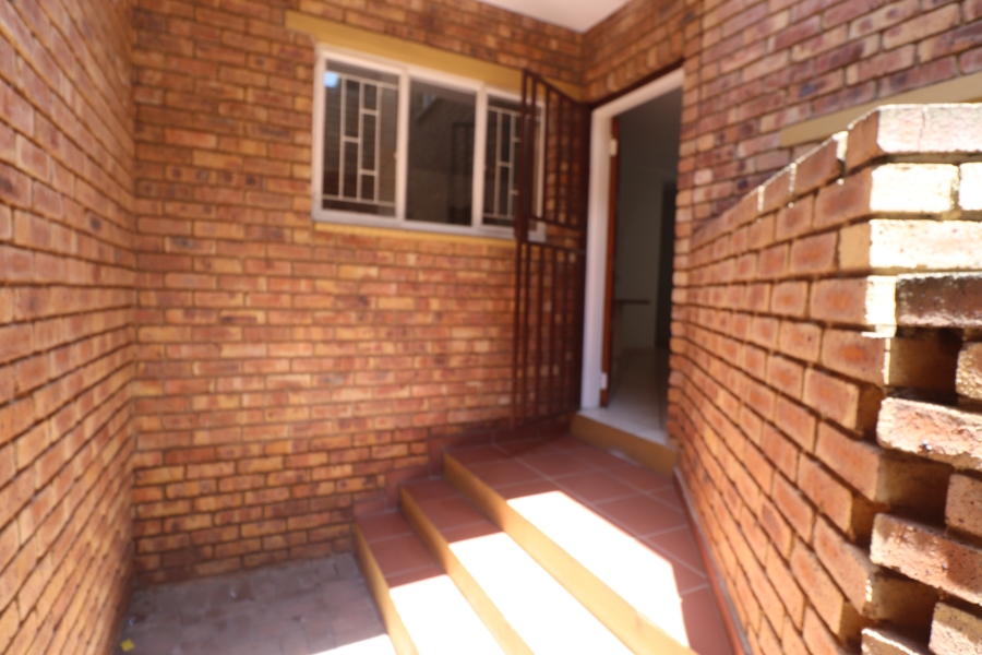 To Let 3 Bedroom Property for Rent in Terenure Gauteng