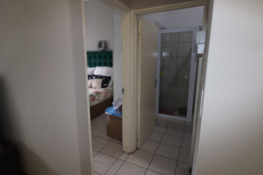 To Let 1 Bedroom Property for Rent in Birchleigh Gauteng