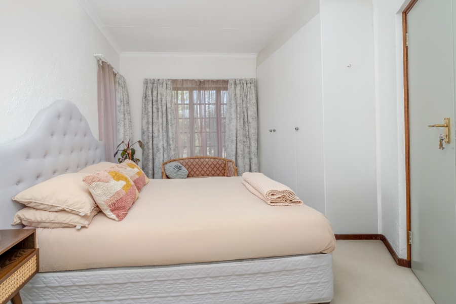 1 Bedroom Property for Sale in Lonehill Gauteng