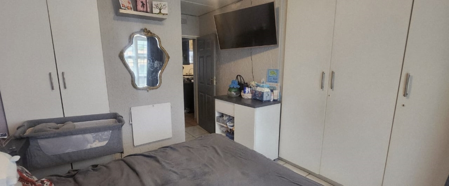 2 Bedroom Property for Sale in Winchester Hills Gauteng