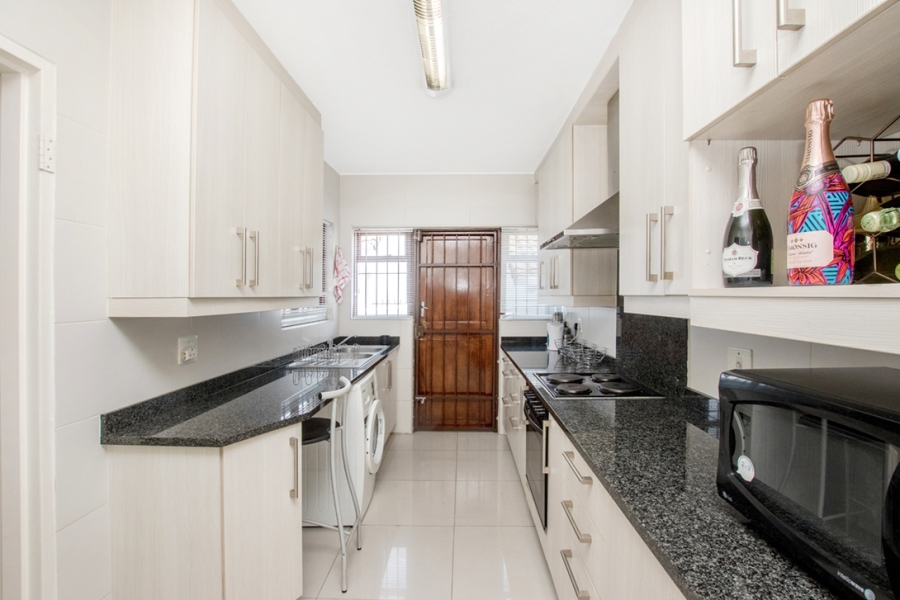 3 Bedroom Property for Sale in Bryanston Gauteng