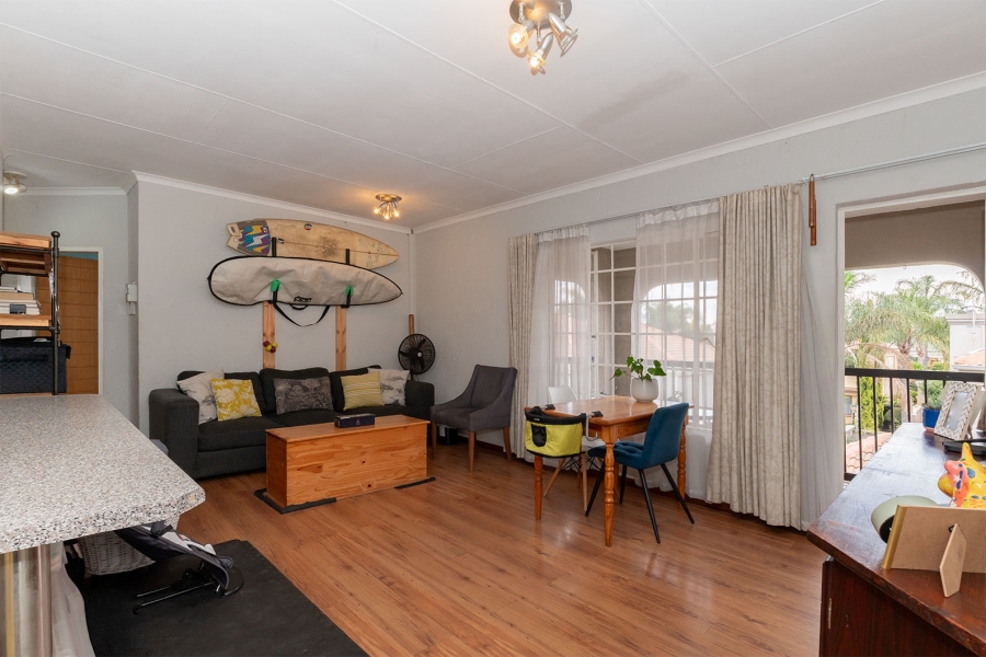 2 Bedroom Property for Sale in Farrarmere Gauteng