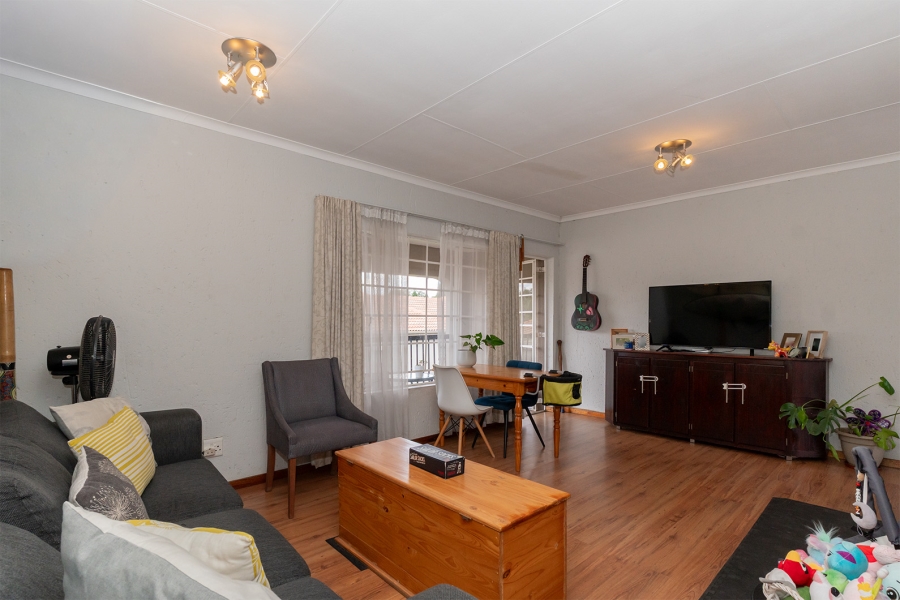2 Bedroom Property for Sale in Farrarmere Gauteng