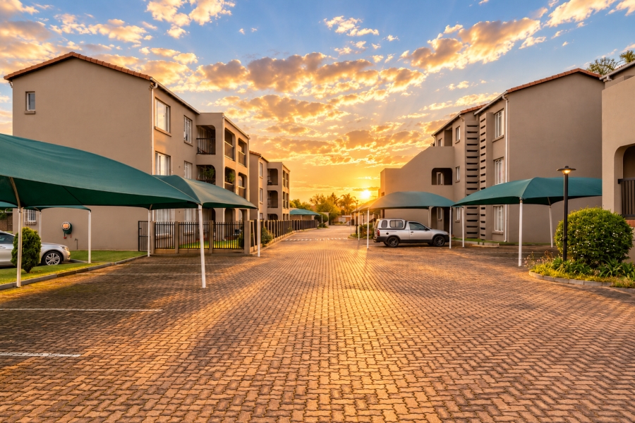 2 Bedroom Property for Sale in Farrarmere Gauteng