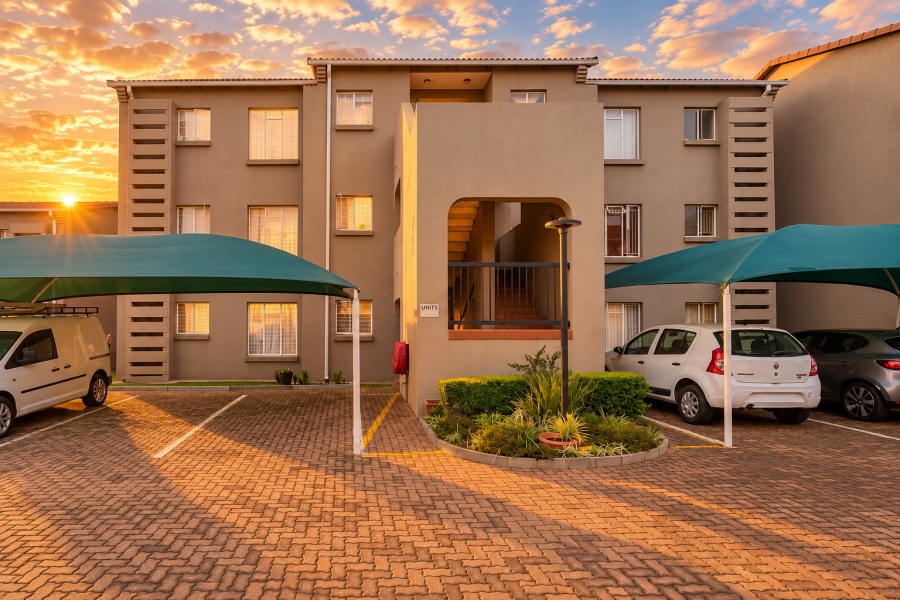 2 Bedroom Property for Sale in Farrarmere Gauteng