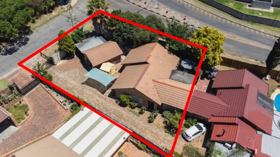 3 Bedroom Property for Sale in Eastleigh Gauteng