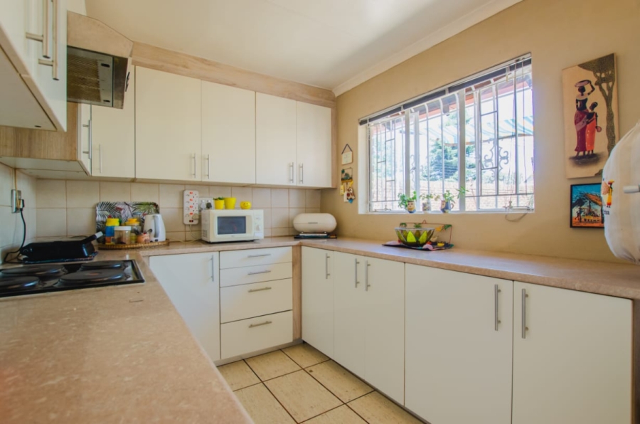 3 Bedroom Property for Sale in Eastleigh Gauteng