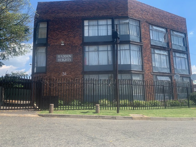 2 Bedroom Property for Sale in Haddon Gauteng