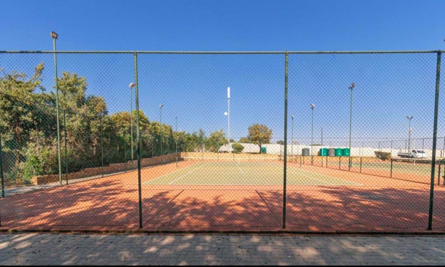 1 Bedroom Property for Sale in Jackal Creek Golf Estate Gauteng