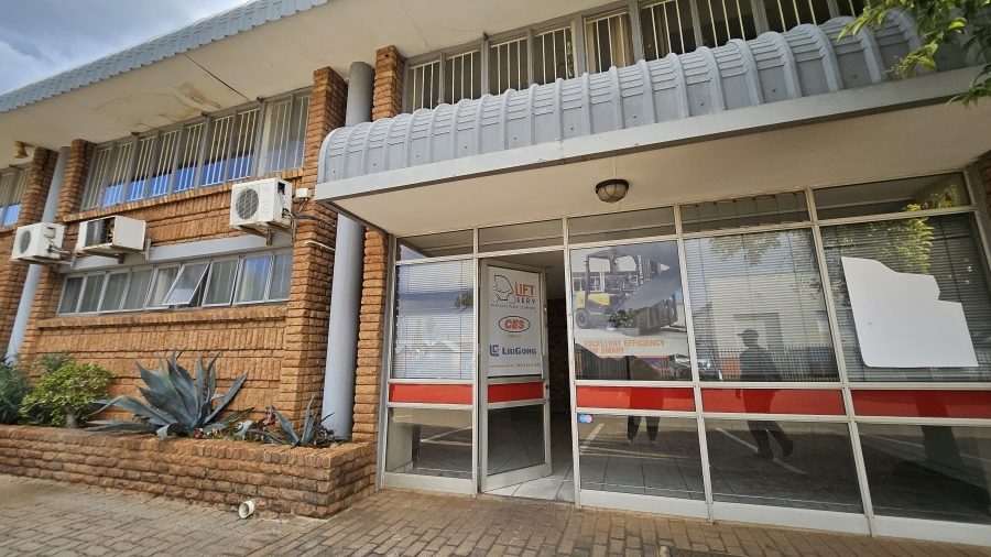 To Let commercial Property for Rent in Hennopspark Gauteng