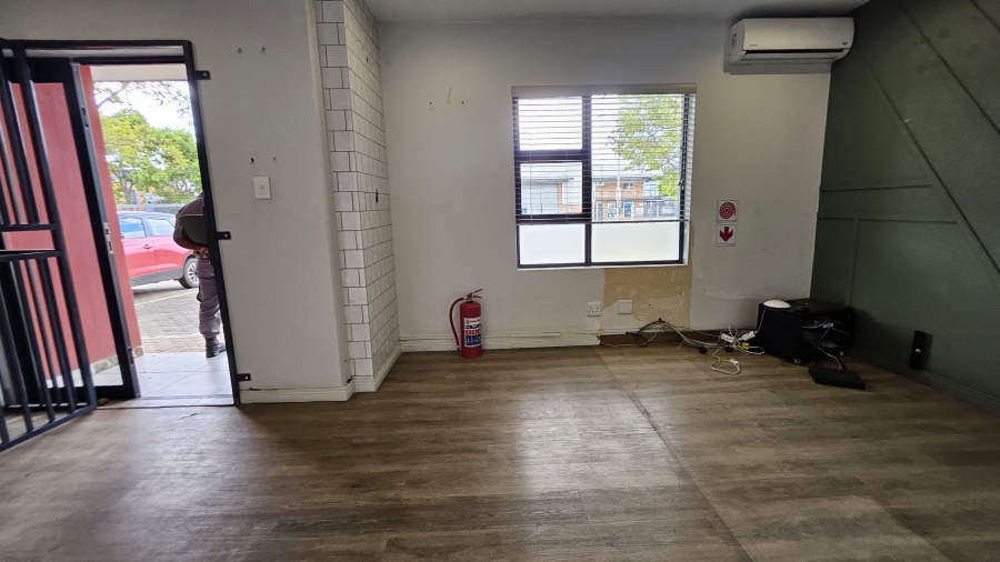 To Let commercial Property for Rent in Hennopspark Gauteng