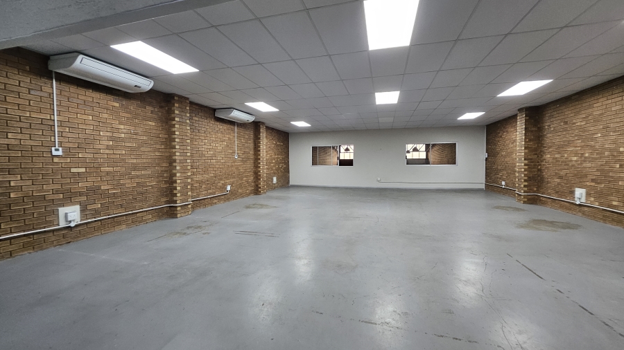 To Let commercial Property for Rent in Hennopspark Gauteng