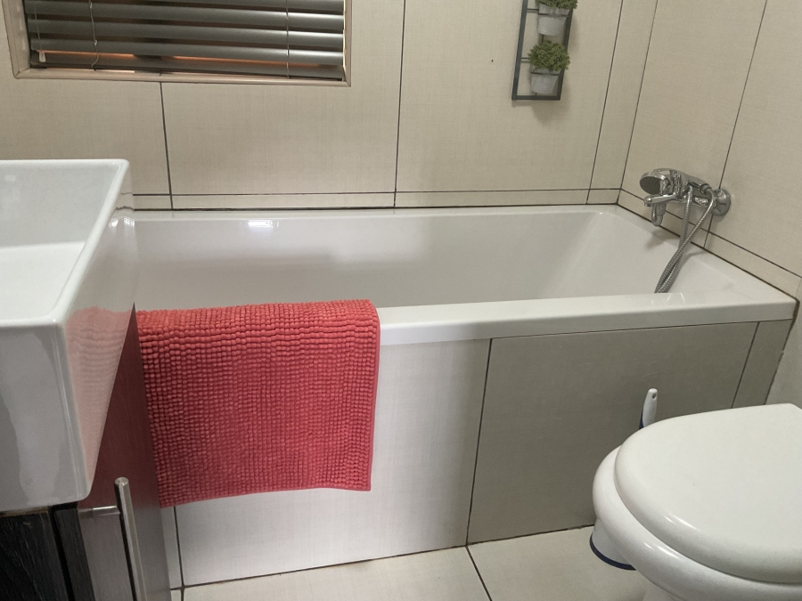 3 Bedroom Property for Sale in Olympus AH Gauteng