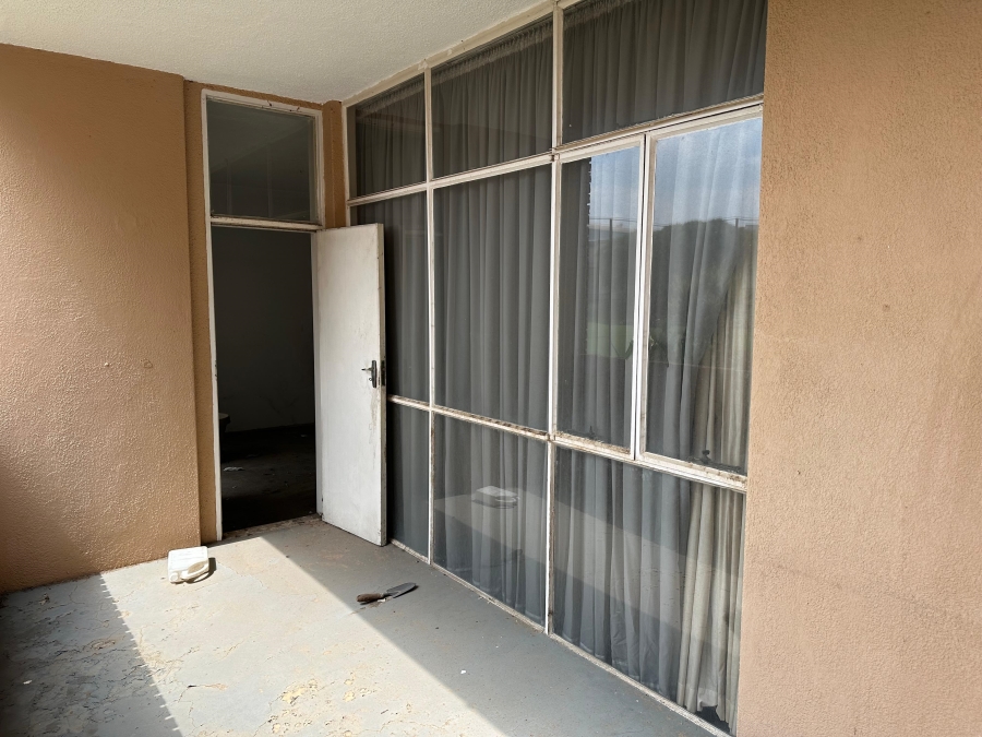 1 Bedroom Property for Sale in Gresswold Gauteng