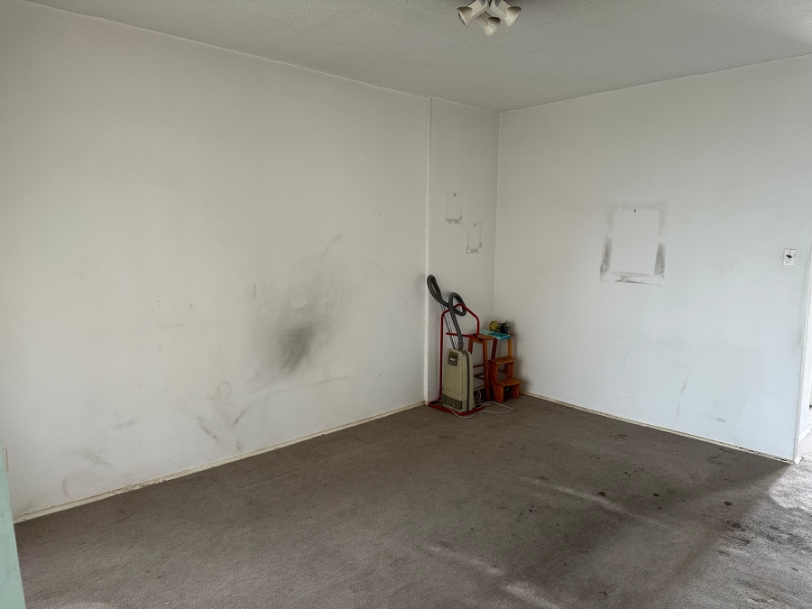 1 Bedroom Property for Sale in Gresswold Gauteng