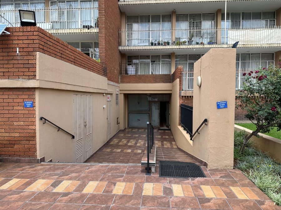 1 Bedroom Property for Sale in Gresswold Gauteng