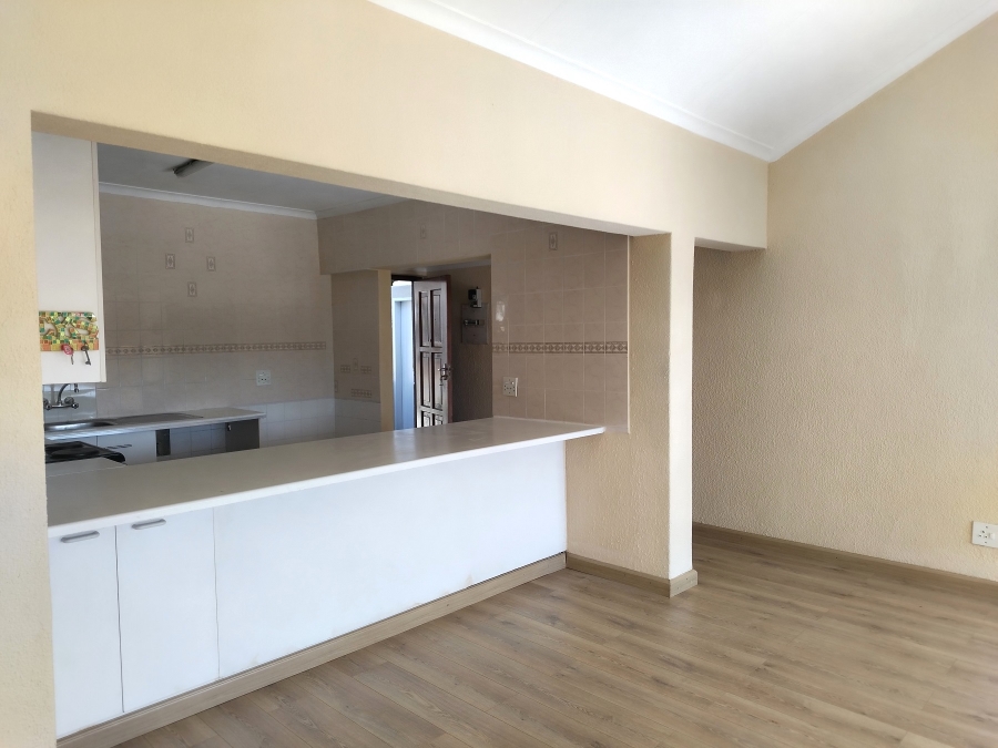 To Let 3 Bedroom Property for Rent in Sandown Gauteng