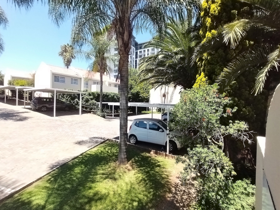 To Let 3 Bedroom Property for Rent in Sandown Gauteng