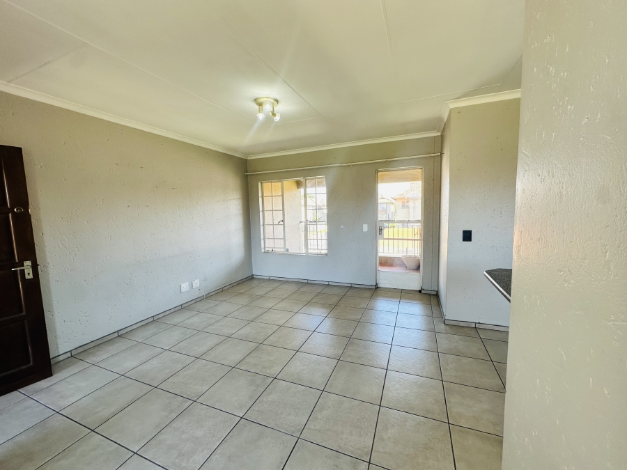 To Let 2 Bedroom Property for Rent in Brentwood Park Gauteng