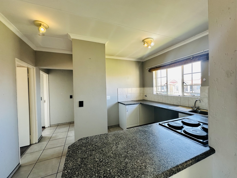 To Let 2 Bedroom Property for Rent in Brentwood Park Gauteng