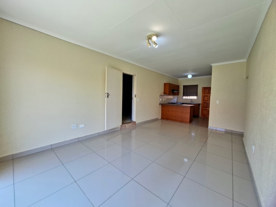 To Let 2 Bedroom Property for Rent in Kyalami Hills Gauteng