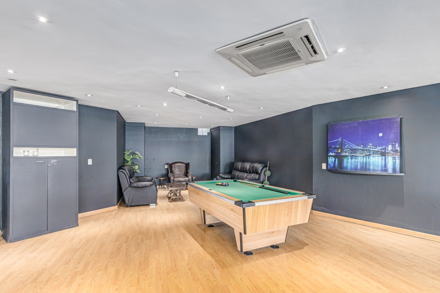 To Let commercial Property for Rent in Carlswald Gauteng