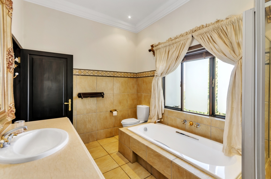 To Let 4 Bedroom Property for Rent in Dainfern Gauteng