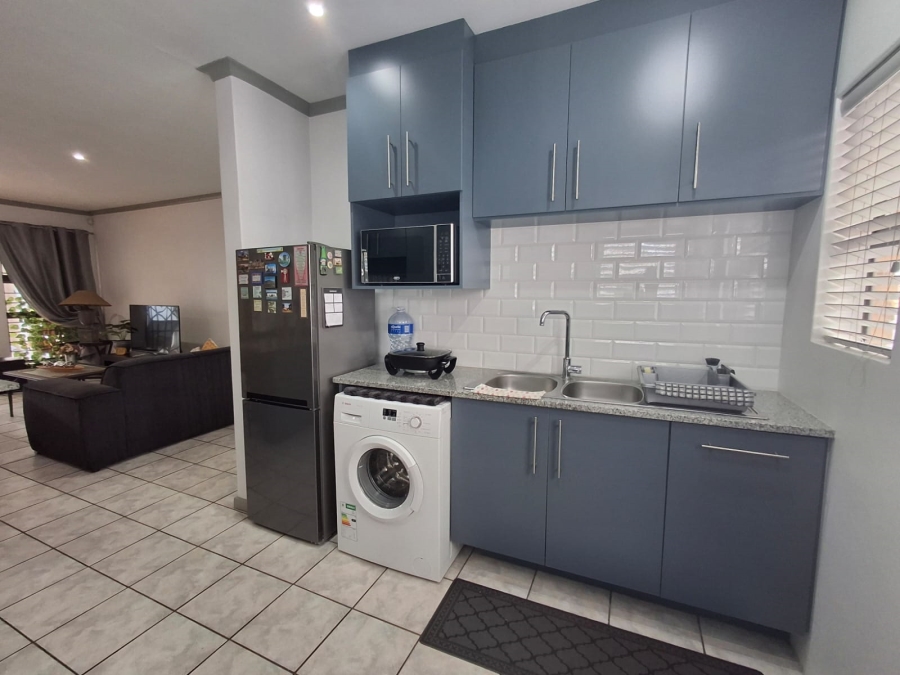 2 Bedroom Property for Sale in Beyers Park Gauteng