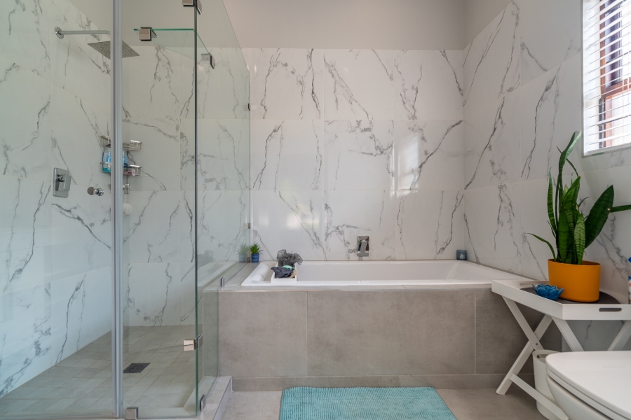 3 Bedroom Property for Sale in North Riding Gauteng