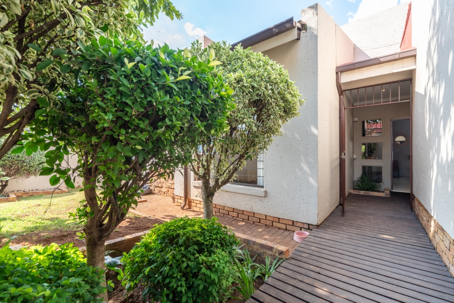 3 Bedroom Property for Sale in North Riding Gauteng