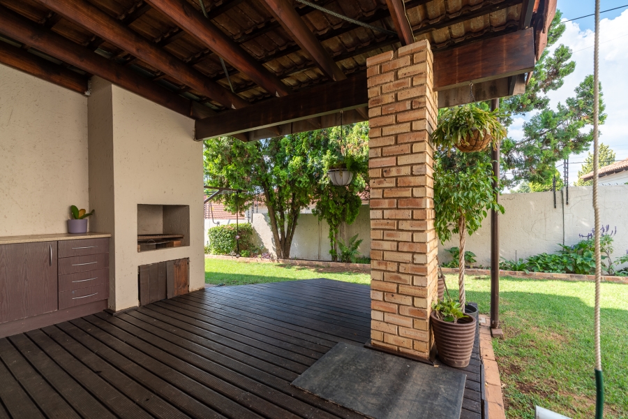 3 Bedroom Property for Sale in North Riding Gauteng