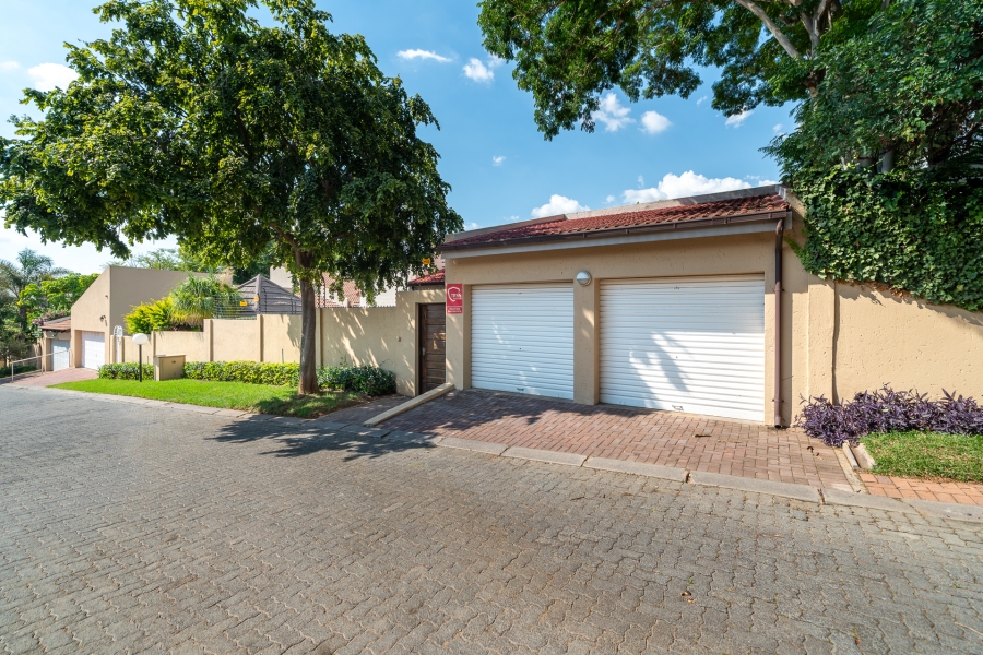 3 Bedroom Property for Sale in North Riding Gauteng