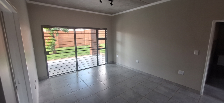 To Let 2 Bedroom Property for Rent in Olympus AH Gauteng