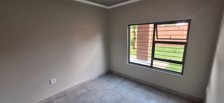To Let 2 Bedroom Property for Rent in Olympus AH Gauteng