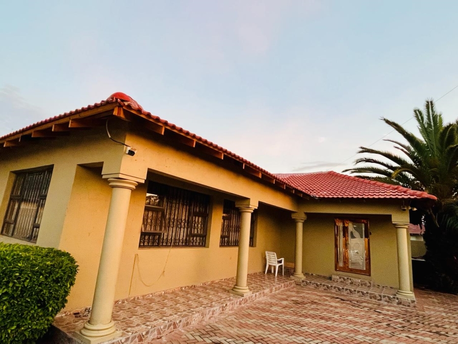 5 Bedroom Property for Sale in Culemborg Park Gauteng