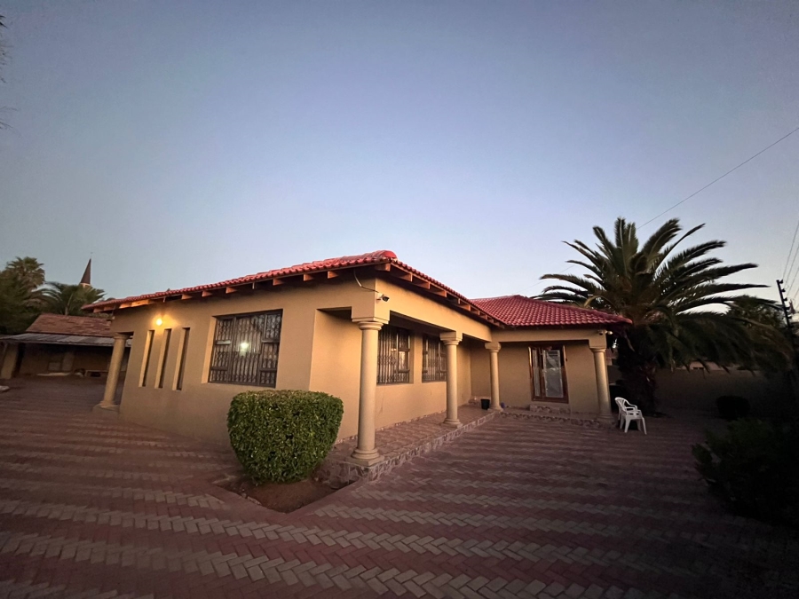 5 Bedroom Property for Sale in Culemborg Park Gauteng