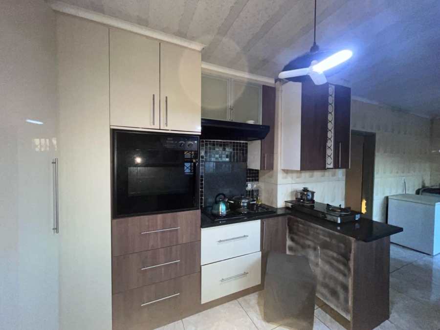 5 Bedroom Property for Sale in Culemborg Park Gauteng