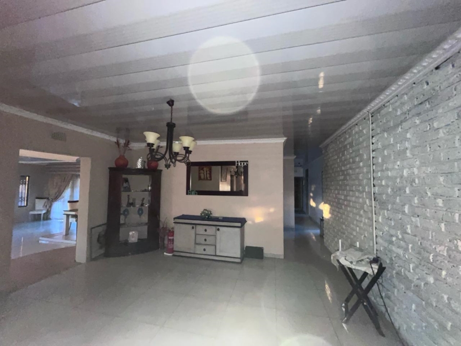 5 Bedroom Property for Sale in Culemborg Park Gauteng