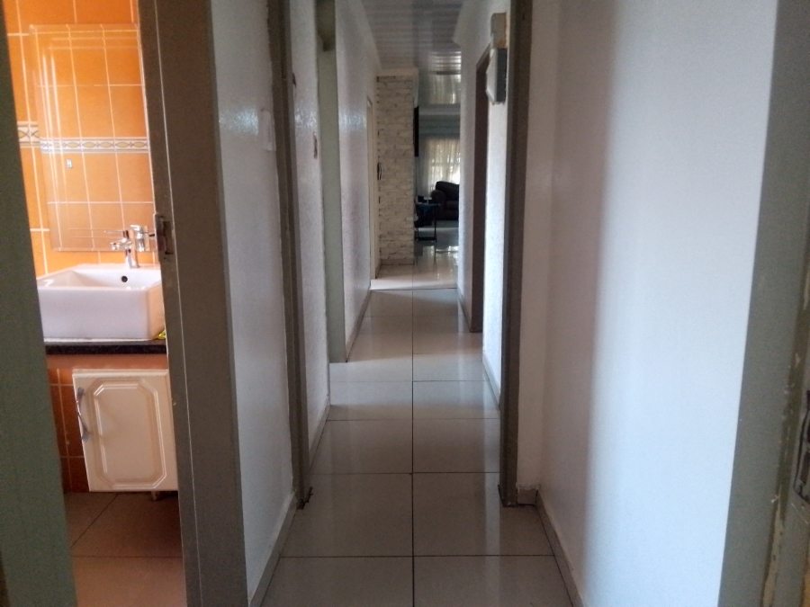 5 Bedroom Property for Sale in Culemborg Park Gauteng