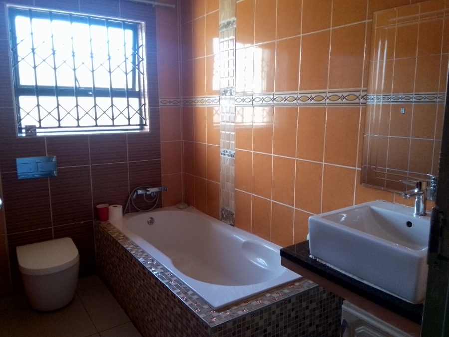 5 Bedroom Property for Sale in Culemborg Park Gauteng