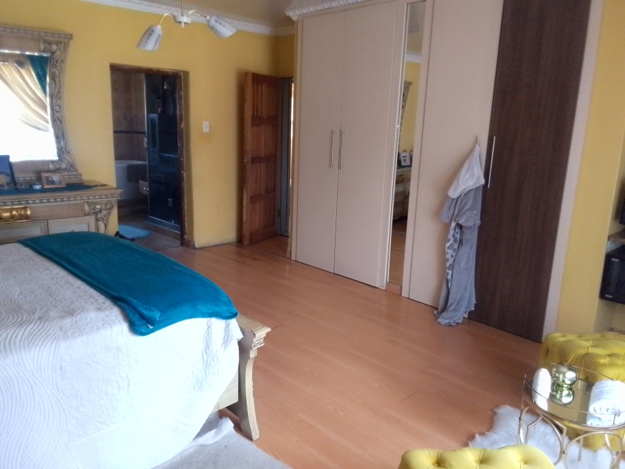 5 Bedroom Property for Sale in Culemborg Park Gauteng