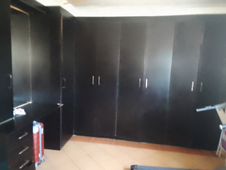 5 Bedroom Property for Sale in Culemborg Park Gauteng