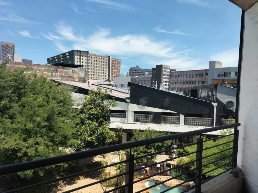 To Let 1 Bedroom Property for Rent in Maboneng Gauteng