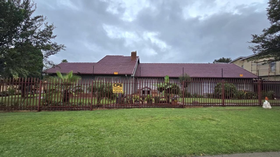 3 Bedroom Property for Sale in Brackenhurst Gauteng