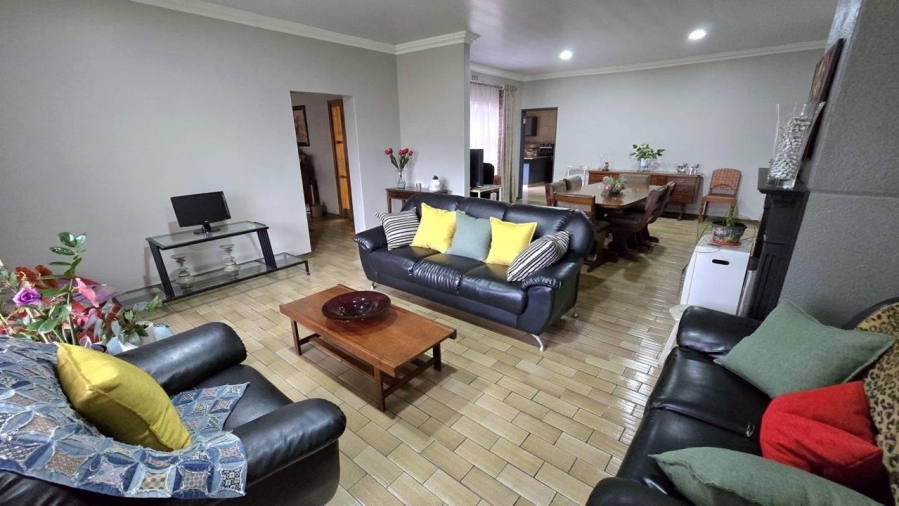 3 Bedroom Property for Sale in Brackenhurst Gauteng