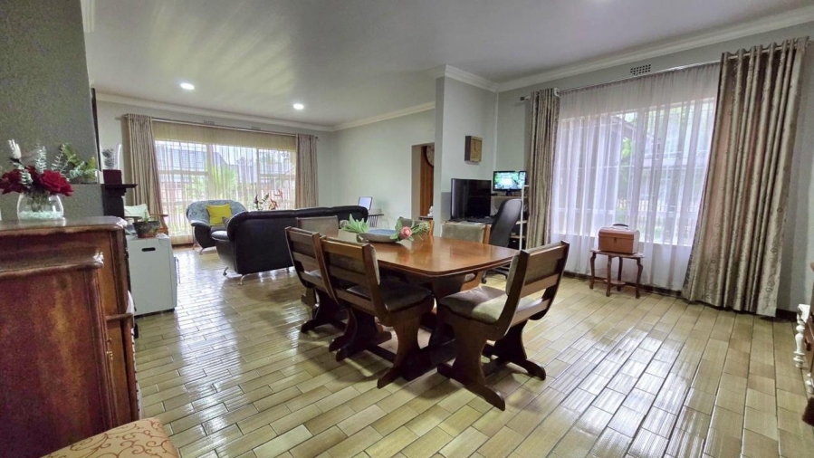 3 Bedroom Property for Sale in Brackenhurst Gauteng