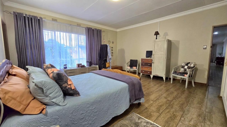 3 Bedroom Property for Sale in Brackenhurst Gauteng