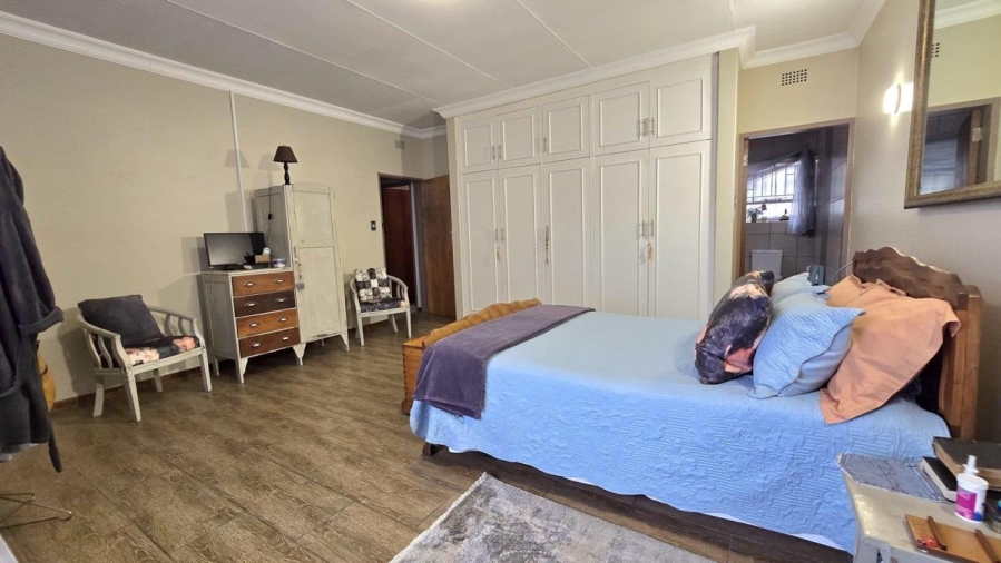 3 Bedroom Property for Sale in Brackenhurst Gauteng